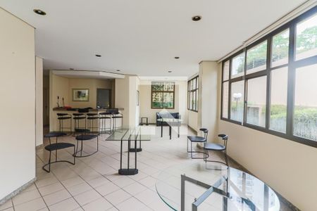 Apartamento para alugar com 100m², 3 quartos e 2 vagasÁrea comum - Salão de festas