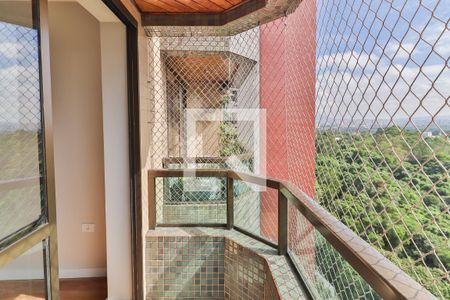 Apartamento para alugar com 100m², 3 quartos e 2 vagasVaranda