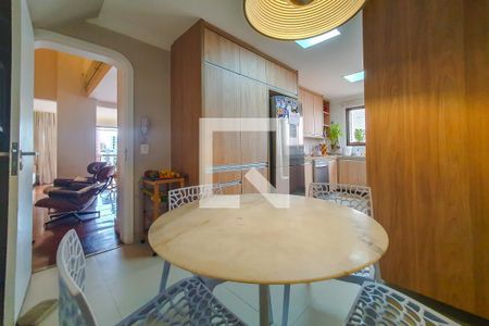 Apartamento à venda com 200m², 4 quartos e 3 vagascozinha