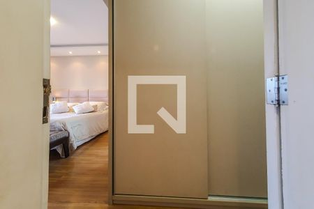 Apartamento à venda com 200m², 4 quartos e 3 vagasquarto 3 suite 3