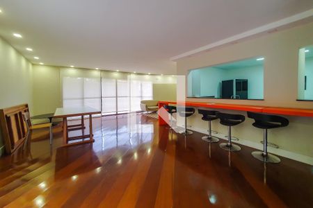 Apartamento à venda com 200m², 4 quartos e 3 vagasSalão de Festas