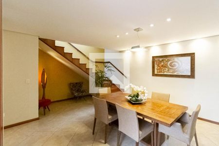Sala 2 de casa à venda com 3 quartos, 239m² em Alto Caiçaras, Belo Horizonte