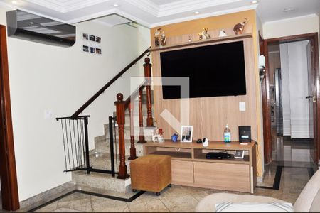 Sala de casa à venda com 3 quartos, 156m² em Vila Ester (zona Norte), São Paulo