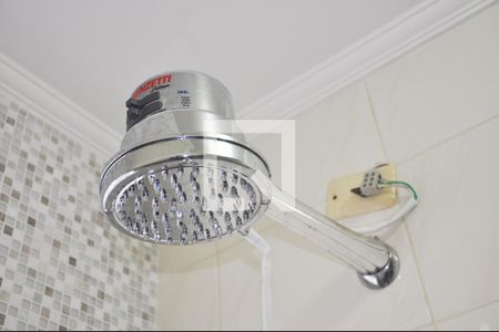 Casa à venda com 156m², 3 quartos e 2 vagasBanheiro/Box/Chuveiro Elétrico/Armário/Vaso