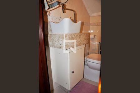 Banheiro de casa à venda com 3 quartos, 156m² em Vila Ester (zona Norte), São Paulo