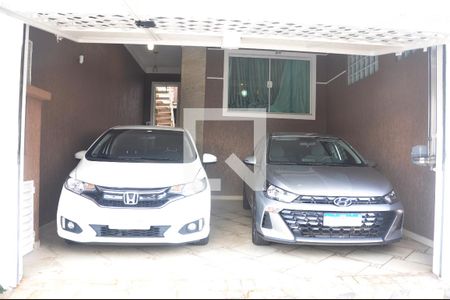 Casa à venda com 156m², 3 quartos e 2 vagasGaragem
