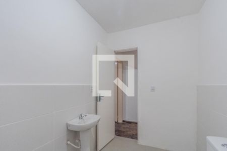 Banheiro de apartamento à venda com 1 quarto, 54m² em Santana, Porto Alegre