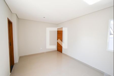 Casa à venda com 115m², 3 quartos e 2 vagasSuíte