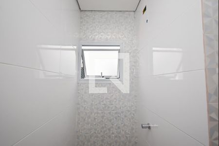 Casa à venda com 115m², 3 quartos e 2 vagasBanheiro Corredor