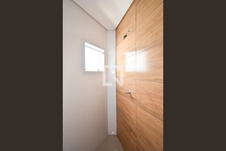 Casa à venda com 115m², 3 quartos e 2 vagasBanheiro da Suíte