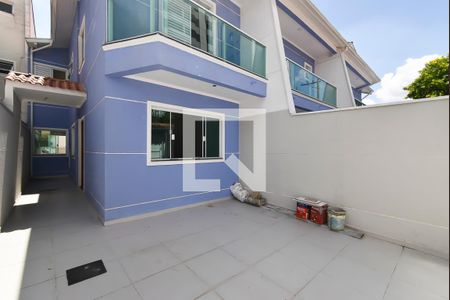 Casa à venda com 115m², 3 quartos e 2 vagasGaragem