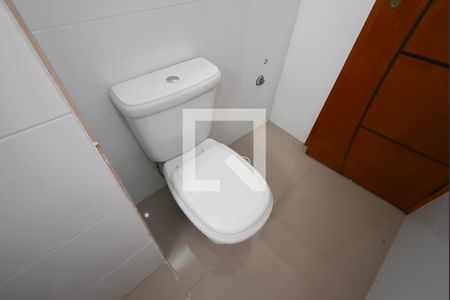 Casa à venda com 115m², 3 quartos e 2 vagasBanheiro Corredor