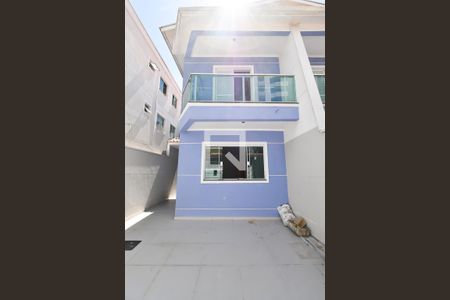 Casa à venda com 115m², 3 quartos e 2 vagasGaragem