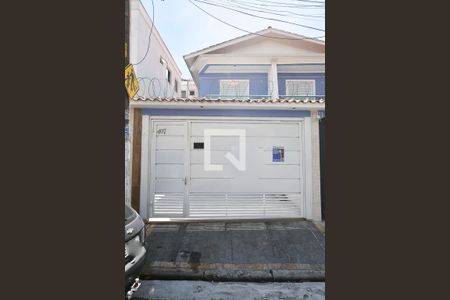 Casa à venda com 115m², 3 quartos e 2 vagasFachada