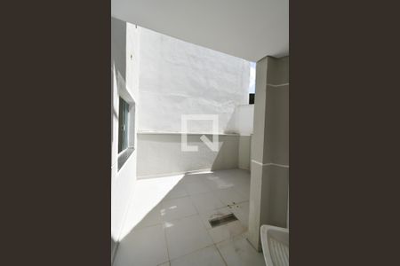 Casa à venda com 115m², 3 quartos e 2 vagasÁrea de Serviço