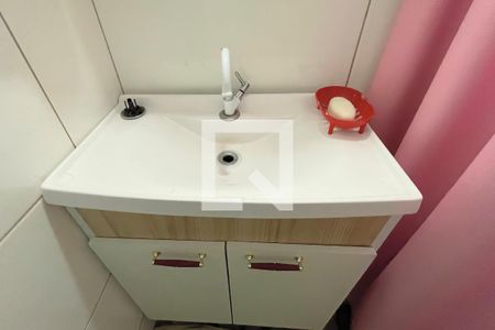 Casa à venda com 60m², 2 quartos e 1 vagaBanheiro