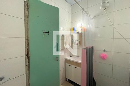 Casa à venda com 60m², 2 quartos e 1 vagaBanheiro