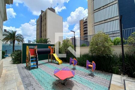 Apartamento à venda com 256m², 3 quartos e 4 vagasÁrea comum - Playground