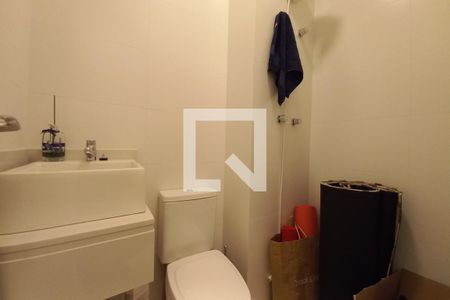 Apartamento à venda com 256m², 3 quartos e 4 vagasBanheiro de Apoio