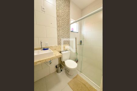 Casa de condomínio para alugar com 120m², 4 quartos e 2 vagasBanheiro da Suíte 2