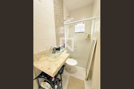 Casa de condomínio para alugar com 120m², 4 quartos e 2 vagasBanheiro da Suíte 3