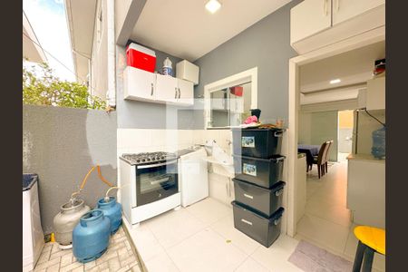 Casa de condomínio para alugar com 120m², 4 quartos e 2 vagasÁrea de Serviço