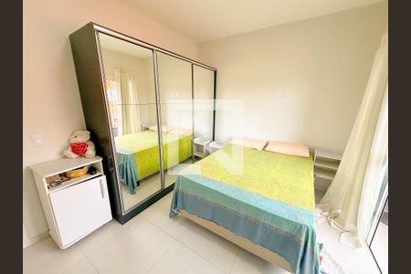 Casa de condomínio para alugar com 120m², 4 quartos e 2 vagasSuite 3