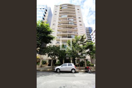 Apartamento à venda com 60m², 2 quartos e 1 vagaFachada