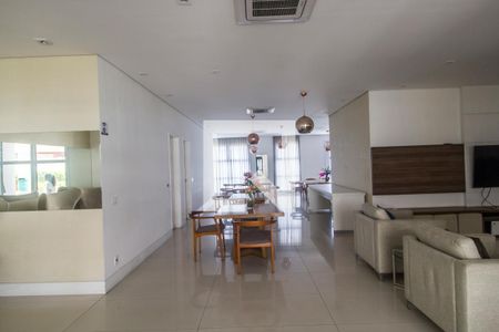 Apartamento para alugar com 72m², 2 quartos e 2 vagas Apartamento para alugar com 72m², 2 quartos e 2 vagasÁrea comum - Salão de festas