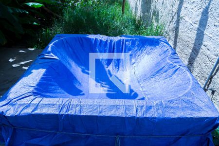 Casa à venda com 300m², 3 quartos e 5 vagasQuintal - Banheiro