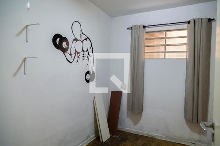 Casa à venda com 300m², 3 quartos e 5 vagasQuarto de Serviço