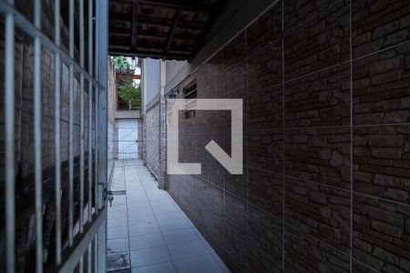 Casa à venda com 300m², 3 quartos e 5 vagasCorredor