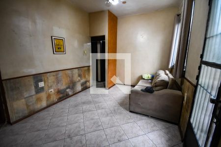 Sala de casa para alugar com 2 quartos, 166m² em Madureira, Rio de Janeiro