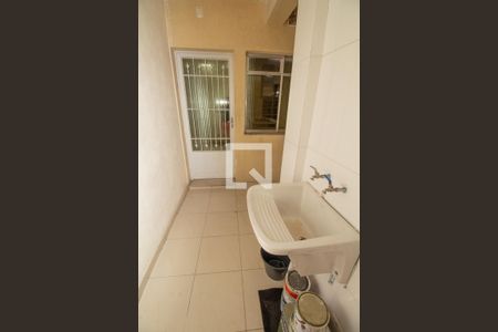 Casa para alugar com 80m², 2 quartos e 1 vaga Casa para alugar com 80m², 2 quartos e 1 vagaÁrea de Serviço