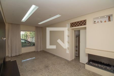 Sala de casa para alugar com 2 quartos, 80m² em Vila Olinda, São Paulo