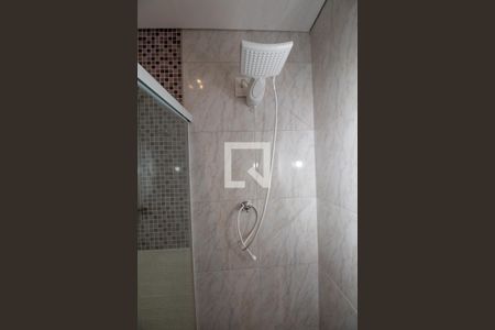 Casa para alugar com 80m², 2 quartos e 1 vaga Casa para alugar com 80m², 2 quartos e 1 vagaBanheiro Social