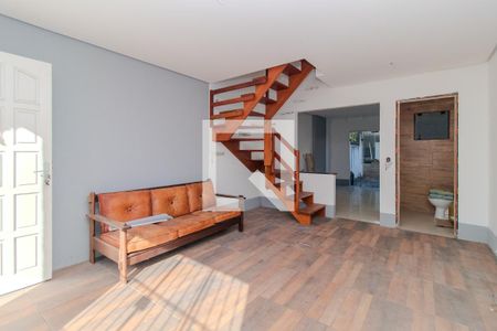 Sala de casa à venda com 2 quartos, 77m² em Guarujá, Porto Alegre
