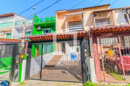 Casa à venda com 77m², 2 quartos e 1 vagaFachada