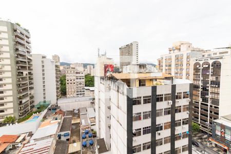 Vista da Sala de apartamento à venda com 2 quartos, 84m² em Icaraí, Niterói