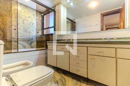 Apartamento para alugar com 245m², 4 quartos e 3 vagasBanheiro da Suíte 3
