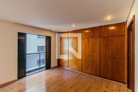 Apartamento para alugar com 245m², 4 quartos e 3 vagasSuíte 3