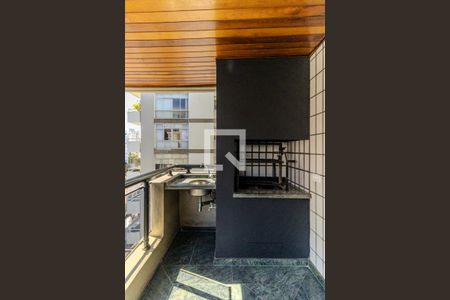 Apartamento para alugar com 245m², 4 quartos e 3 vagasChurrasqueira