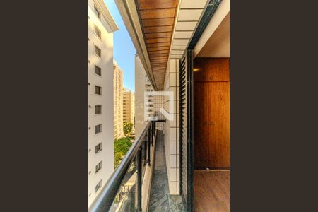 Apartamento para alugar com 245m², 4 quartos e 3 vagasSacada
