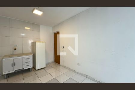 Sala de kitnet/studio para alugar com 1 quarto, 20m² em Cruzeiro, São José dos Pinhais