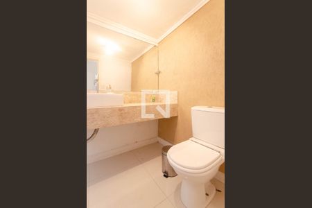 Casa à venda com 249m², 3 quartos e 8 vagas Casa à venda com 249m², 3 quartos e 8 vagasLavabo