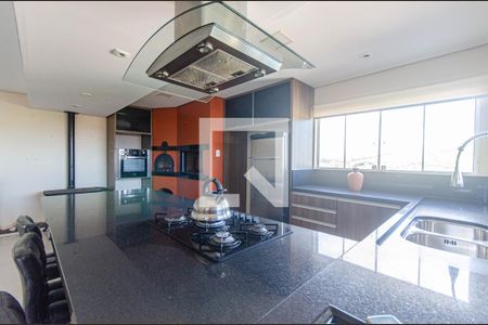 Casa à venda com 249m², 3 quartos e 8 vagas Casa à venda com 249m², 3 quartos e 8 vagasCozinha