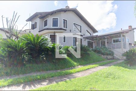 Área Externa de casa à venda com 3 quartos, 249m² em Vila Nova, Porto Alegre