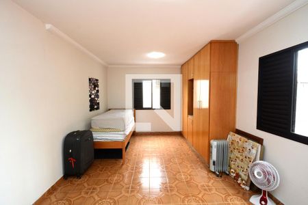 Casa à venda com 167m², 4 quartos e 2 vagasSuíte 3