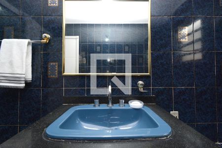 Casa à venda com 167m², 4 quartos e 2 vagasBanheiro da Suíte 1