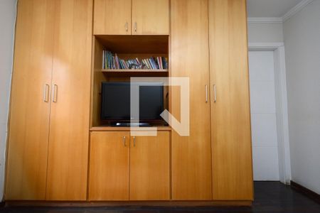 Casa à venda com 167m², 4 quartos e 2 vagasSuíte 2